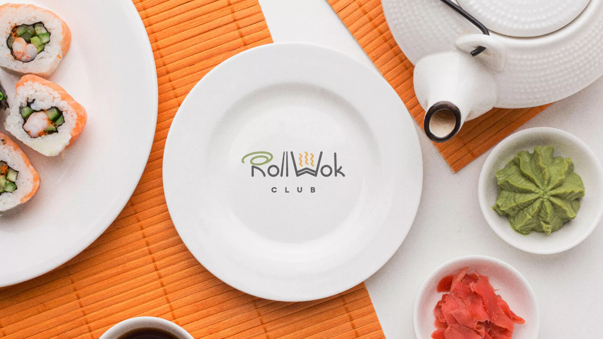 Разработка логотипа и фирменного стиля в Стародубе для суши-бара «Roll Wok Club» Разработка логотипа и фирменного стиля в Стародубе для суши-бара «Roll Wok Club»
